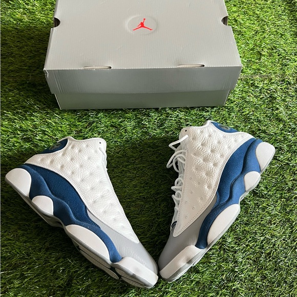 Jordan 13 Retro “French Blue” Size 11 (Brand New!!) - Picture 2 of 4